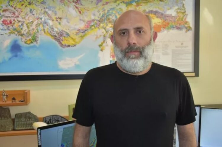 Uzman isim uyardı: ‘Deprem olup geçti’ diye düşünmemek gerek