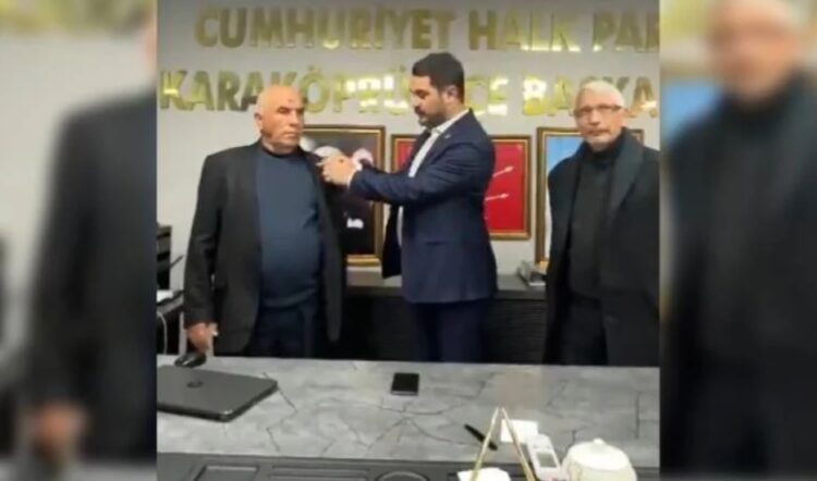 İYİ Partili başkan istifa ederek CHP’ye katıldı