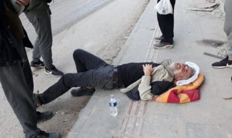 Moloz taşıyan kamyon Evrensel yazarı Özcan Yaman’ı yaraladı