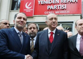 Erdoğan, Fatih Erbakan ile bir araya geldi