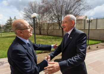 Ahmet Necdet Sezer’den, Kılıçdaroğlu’na destek açıklaması