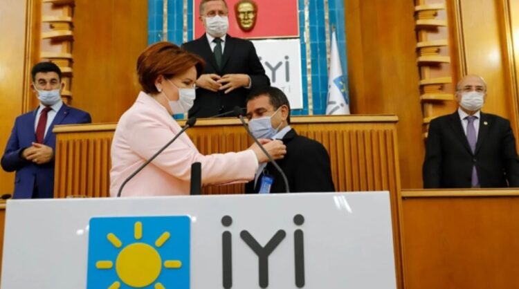 Aşık Mahzuni Şerif’in oğlu, İYİ Parti’den istifa etti