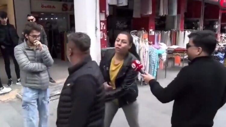 Erdoğan’ı destekleyen eşine tokat atan kadın sosyal medyada gündem oldu