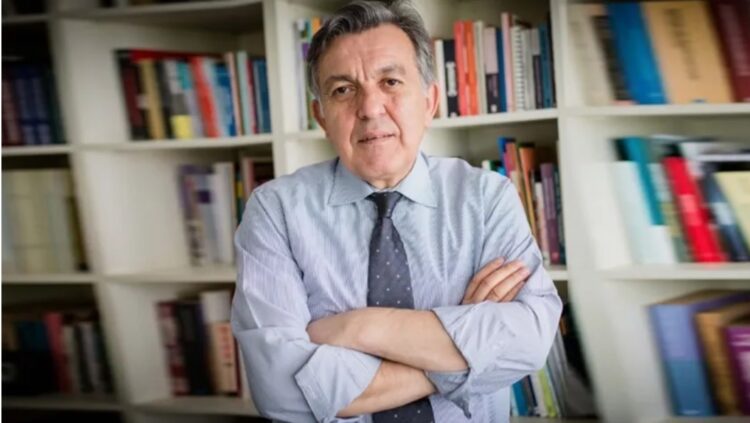 Bekir Ağırdır: Tayyip Bey’in kazanma ihtimali az da olsa var