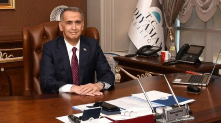 İstifa eden Adıyaman Valisi’nden ‘deprem’ şiiri