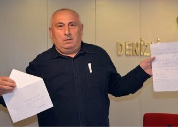 ‘Ecevit’in kemiklerini sızlattılar’ dedi, istifa etti