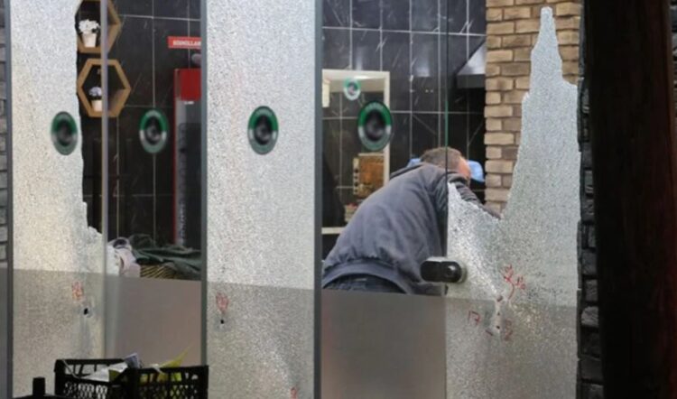 Kıraathaneye kurşun yağdırdı: Ölü ve yaralılar var…