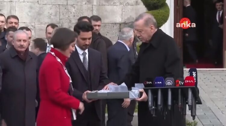 Erdoğan: ‘Kız, gel gel, bunu her yerde bulamazsın’