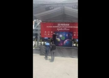 23 Nisan kutlamalarına bıçaklı saldırı