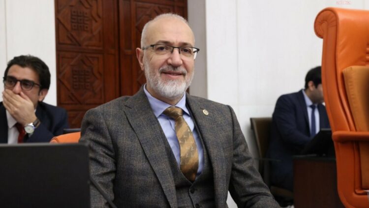 AKP’den yeniden aday gösterilmeyen vekil: ‘Kölelikten özgürlüğe ulaştığım gündür’