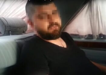 Kendini uyuşturucu karşıtı olarak şahıs uyuşturucudan gözaltına alındı