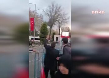AKP’de ‘liste’ krizi sürüyor: ‘Reise gerekeni söyledik, seni istemiyoruz!’