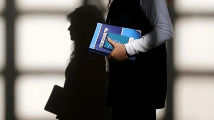 Türkiye’den giden akademisyen sayısı 12 bine ulaştı