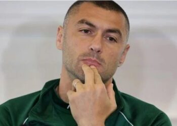 Burak Yılmaz vedasını sosyal medyadan duyurdu