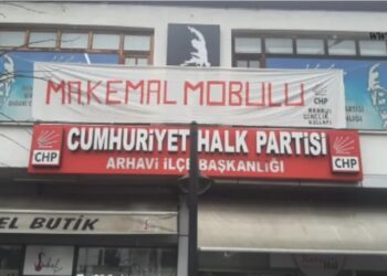 CHP’ye Lazca seçim afişi