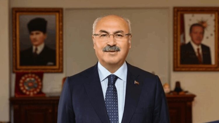 İzmir Valisi hakkında ‘örgüt kurmak’ gerekçesiyle suç duyurusu