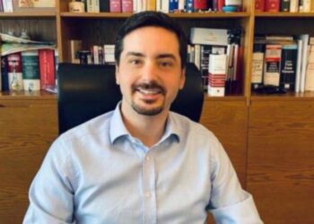 DSP’de iki genel başkan yardımcısı istifasını açıkladı