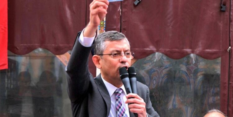 Özgür Özel, CHP’nin ‘Altın Kart’ projesini anlattı