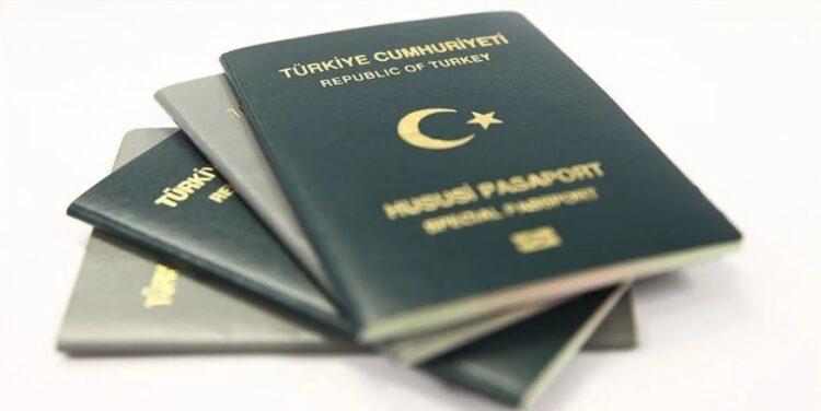 Yeşil pasaporta EYT ‘ayarı’