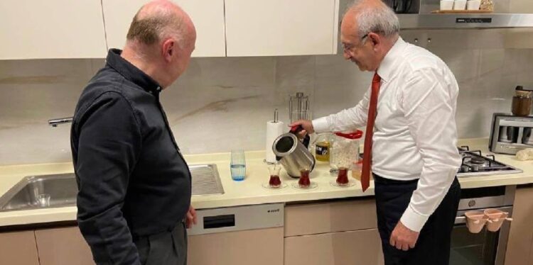 Meral Akşener o fotoğrafın hikayesini anlattı