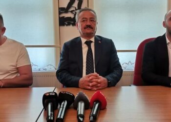 ‘İnce’ye hakkımızı helal etmiyoruz’ deyip istifa ettiler