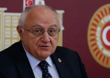 İYİ Partili vekil ‘hak etmedim’ dedi, maaşını iade etti