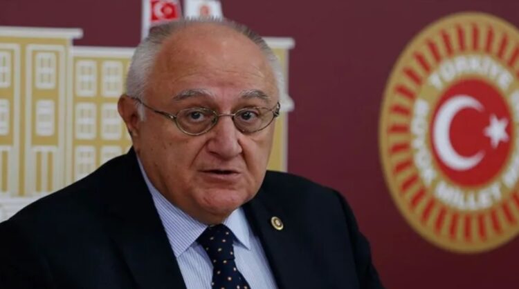 İYİ Partili vekil ‘hak etmedim’ dedi, maaşını iade etti