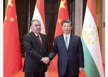 Xi, Tacikistan Cumhurbaşkanı Rahman ile görüştü