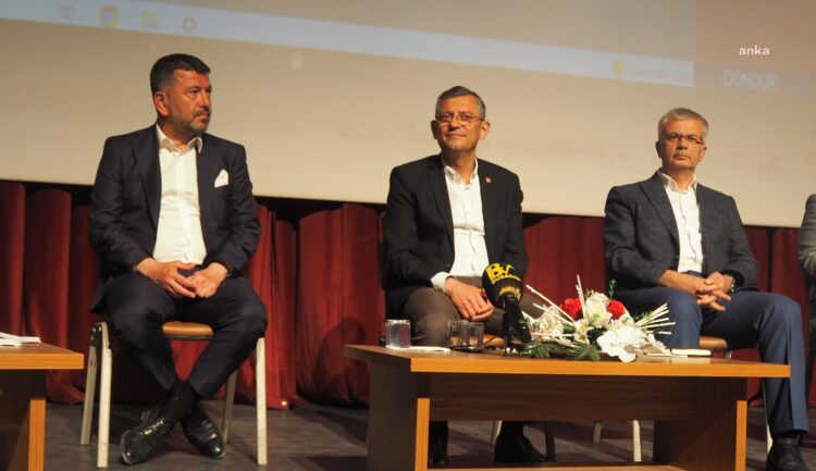 Özgür Özel’den liste yanıtı: “Sizin listenizde kimler kimlerle beraber”