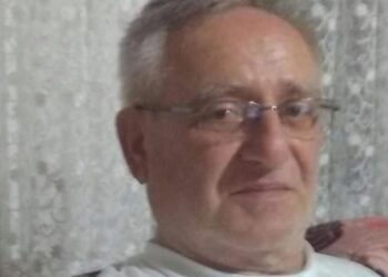 Seçim sonuçlarını kutlamak isterken kendini vurdu