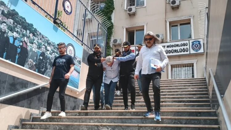 Üsküdar’da bulunan cesetle ilgili 2 şüpheli gözaltına alındı