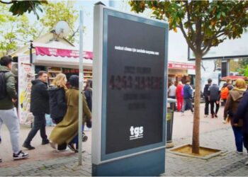 TGS’den ‘Sansürün Karşısında Dur’ reklamı