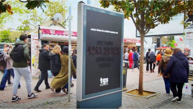 TGS’den ‘Sansürün Karşısında Dur’ reklamı