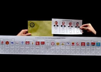 Oy pusulası nasıl katlanmalı? Mühür bulaşırsa oy geçersiz mi sayılır?