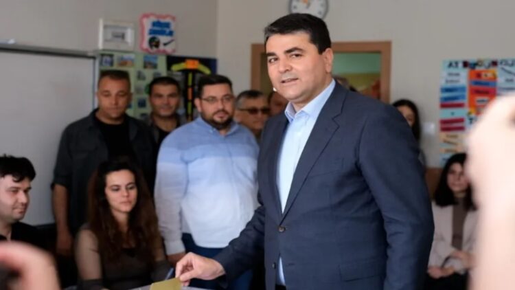 Gültekin Uysal: Parti devleti ile rekabet ediyoruz