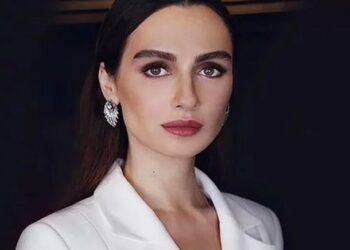 Oyuncu Birce Akalay’dan dikkat çeken seçim mesajı