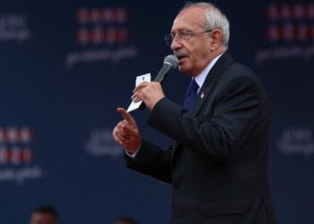 Kılıçdaroğlu’ndan ‘borsa’ mesajı: Gözünüzün yaşına bakmayacağım!