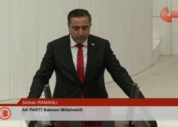 Daha önce yemin metnini hedef almıştı: HÜDA PAR’lı vekil yemin etti