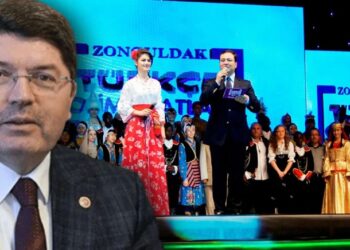 Adalet Bakanı’nın fotoğraf albümü sosyal medyanın gündeminde