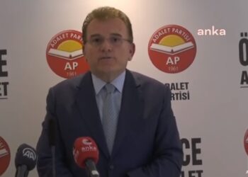 İki partiden birleşme kararı