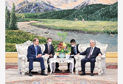 Çin Başbakan Yardımcısı Zhang, Rus mevkidaşıyla görüştü
