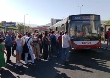 İzmir’de toplu ulaşıma yüzde 48 zam