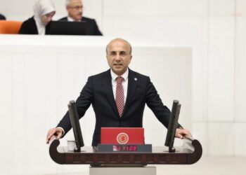 CHP’li Aşkın Genç: İktidar sıcak paraya şirin görünmek istiyor, faiz daha da artacak