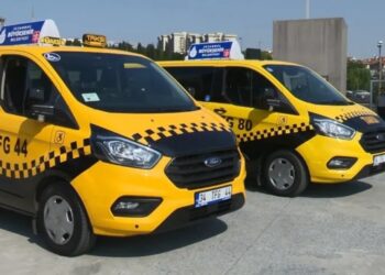 İstanbul’da 402 yeni taksi yolcu taşımaya başladı