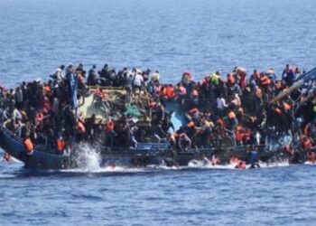 İtalya açıklarında sığınmacı teknesi battı: 41 ölü