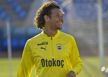 Fenerbahçe’den ayrılan Willian Arao yeni takımına imzayı attı