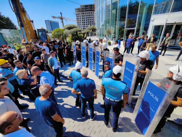 İBB’nin ‘kaçak yapı’ yıkımına polis engeli: Valilik devreye girdi