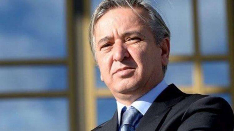 Erdoğan’ın eski metin yazarı: ‘Para, makam, şöhret kimilerini değiştirdi…’