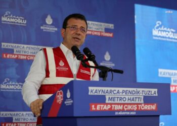 İmamoğlu: Ekonomiyi de metroyu da bilene teslim edeceksin