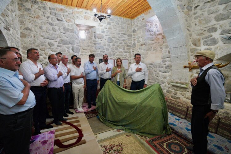 İmamoğlu, Tunceli’de Alevi inanç merkezlerini ziyaret etti